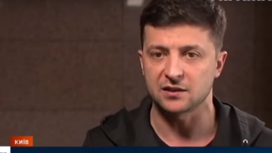 Зеленский озвучил планы как прекратить войну на Донбассе Зеленский озвучил планы как прекратить войну на Донбассе